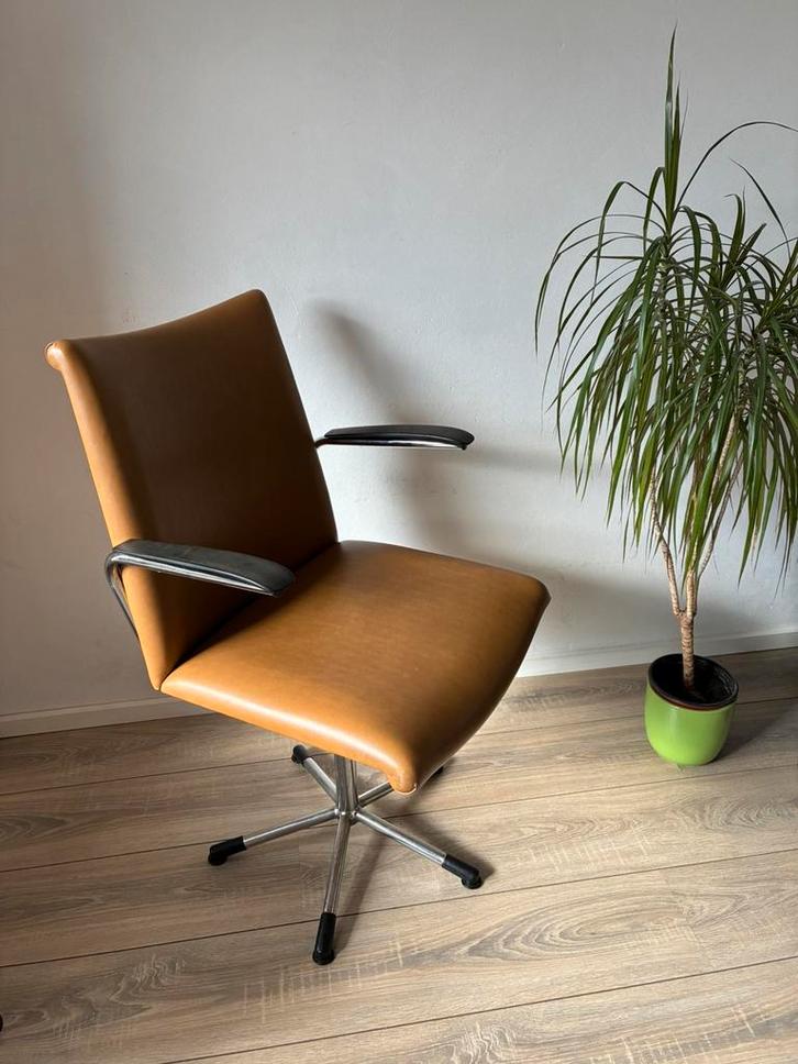Toon de Wit vintage design bureaustoel Holland schiedam, Huis en Inrichting, Bureaustoelen, Zo goed als nieuw, Bureaustoel, Overige kleuren