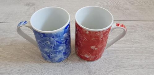 Twee bloemen mokken, Huis en Inrichting, Keuken | Servies, Nieuw, Overige typen, Overige stijlen, Aardewerk, Ophalen of Verzenden
