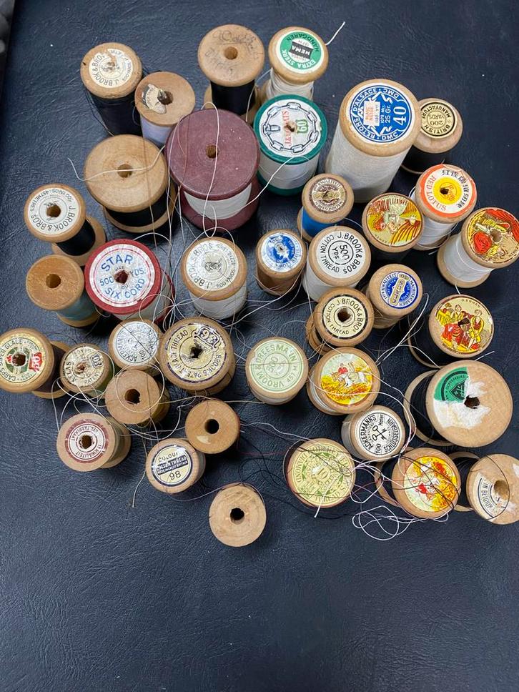 Vintage Garenklosjes Collectie, Hobby en Vrije tijd, Naaien en Fournituren, Gebruikt, Garen of Naald(en), Ophalen of Verzenden