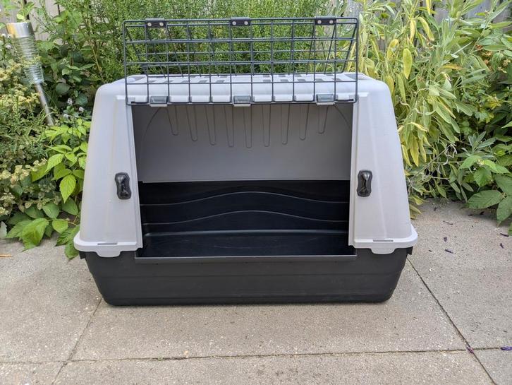 Trixie Bench / Transportbox maat S - M, Dieren en Toebehoren, Hondenhokken, Zo goed als nieuw, Minder dan 65 cm, Ophalen