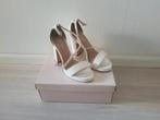 Dames schoenen, Kleding | Dames, Trouwkleding en Trouwaccessoires, Ophalen, Zo goed als nieuw, Wit, Schoenen