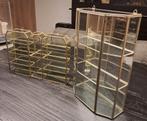 Twee vintage wand vitrinekastjes glas koper, Ophalen
