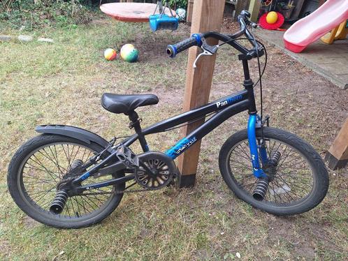 Stoere BMX stuntfiets met 4 afneembare voetsteunen, Fietsen en Brommers, Fietsen | Crossfietsen en BMX, Gebruikt, Minder dan 16 inch