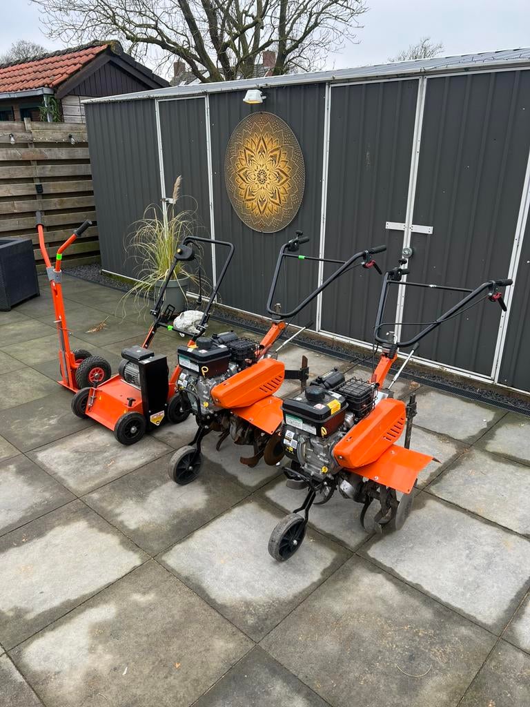 Tuin gereedschap Te huur, Ophalen