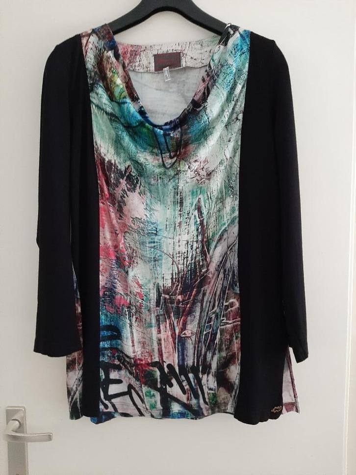 Sempre piu zwarte tuniek/top met kleurige baan maat 44, Kleding | Dames, Grote Maten, Gedragen, Blouse of Tuniek, Ophalen of Verzenden