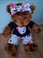 Build a bear/cuddles and friends beer met kleertjes ZGAN!, Ophalen of Verzenden, Zo goed als nieuw, Beer