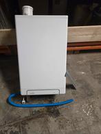 Te koop 3 maanden ouwe Solo ketel van INTERGAS HR 48 KW, Doe-het-zelf en Verbouw, Verwarming en Radiatoren, Ophalen, 30 tot 80 cm