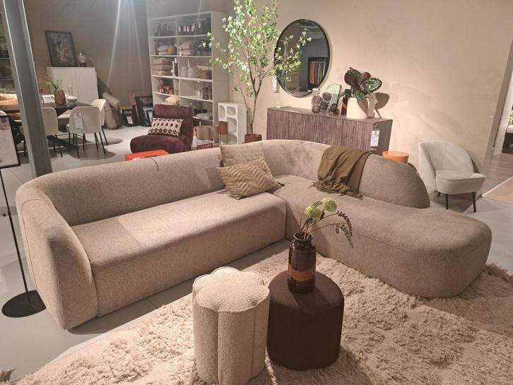 Te koop: Trendhopper hoekbank Sloping WOOOD, Huis en Inrichting, Banken | Sofa's en Chaises Longues, Zo goed als nieuw, Vierpersoons of meer