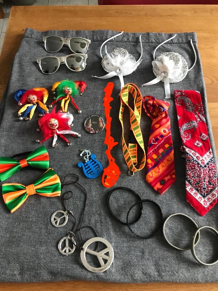 Carnaval accessories, Kleding | Dames, Carnavalskleding en Feestkleding, Zo goed als nieuw, Accessoires, Carnaval, Ophalen of Verzenden