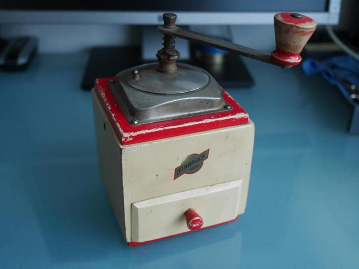 Goede houten slinger-koffiemolen, Huis en Inrichting, Keuken | Keukenbenodigdheden, Gebruikt, Ophalen of Verzenden