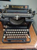 Oude antieke typemachine Remington, Ophalen, Zo goed als nieuw