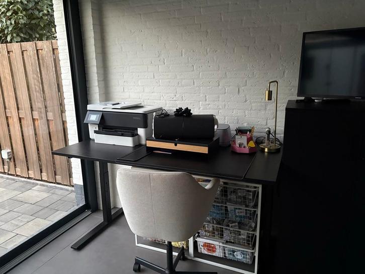 IKEA Trotten Zit/Sta Bureau 160x80cm - Perfecte Staat!, Huis en Inrichting, Bureaus, Zo goed als nieuw, Stabureau, In hoogte verstelbaar