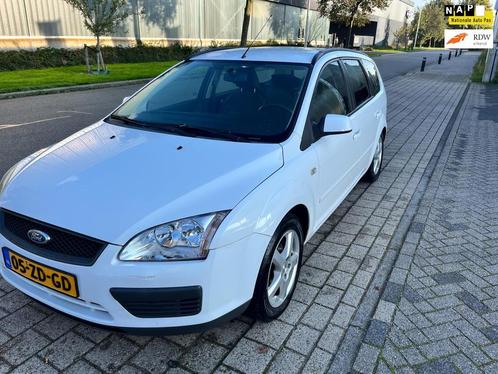 Ford Focus Wagon 1.6-16V Trend, Nieuwe Apk, Nap, Goed rijden, Auto's, Ford, Te koop, Focus, ABS, Airbags, Airconditioning, Boordcomputer