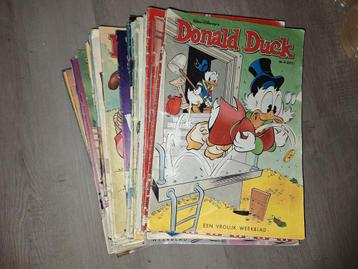 43 Donald Duck stripboeken uit 2015 beschikbaar voor biedingen