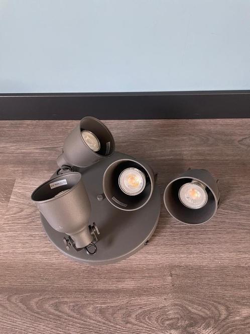 Ikea Hektar Lampen, Huis en Inrichting, Lampen | Vloerlampen, Zo goed als nieuw, 150 tot 200 cm, Kunststof, Metaal, Overige materialen
