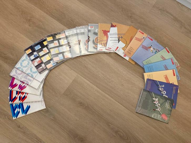 PTT Postzegel Jaarcollectie 1979-1999 postfris, Postzegels en Munten, Postzegels | Volle albums en Verzamelingen, Nederland, Ophalen of Verzenden