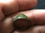 Romeinse RING met glans patina goed draagbaar! Bodemvondst., Overige materialen, Gebruikt, Verzenden, Kleiner dan 17