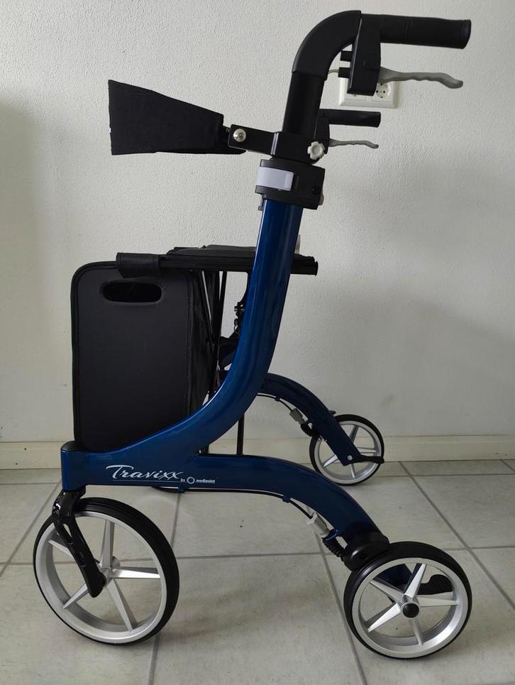 Travixx de luxe rollator maat M 5 maanden oud met bon, Diversen, Rollators, Ophalen of Verzenden