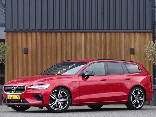Volvo V60  T8 390PK Twin Engine  / AWD /  R Design / LED, Auto's, Volvo, Bedrijf, V60, 4x4, ABS, Achteruitrijcamera, Adaptieve lichten