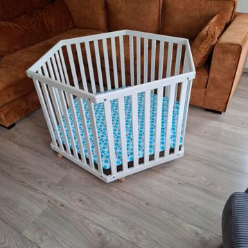 6 kantige box beschikbaar voor biedingen