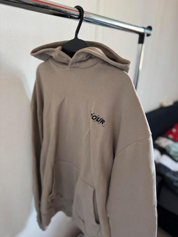 Four trui circles logo khaki M beschikbaar voor biedingen