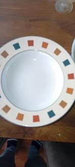 Royal Porcelain Servies - 26 Delig, Huis en Inrichting, Keuken | Servies, Gebruikt, Ophalen of Verzenden, Overige stijlen, Porselein