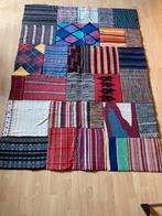 Kleurrijk vloerkleed of wandkleed, Huis en Inrichting, Stoffering | Tapijten en Kleden, Ophalen, Gebruikt, Overige kleuren, 150 tot 200 cm