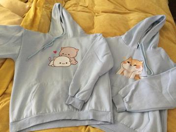 Twee sweaters maat L beschikbaar voor biedingen