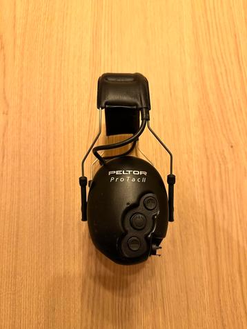 Peltor Gehoorbescherming - Schietsport beschikbaar voor biedingen