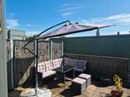 Tuin lounge set grijs met kussen en zweef parasol gratis, Tuin en Terras, Ophalen, Zo goed als nieuw, Minder dan 1 meter, Zweefparasol