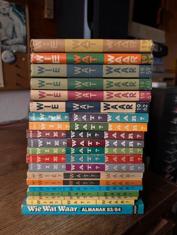 Collectie Wie Wat Waar Almanakken beschikbaar voor biedingen