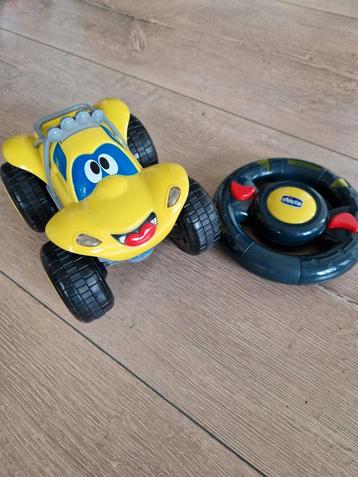 Afstandbestuurbare auto. beschikbaar voor biedingen