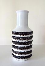 Keramiek vaas wit strepen van zwart lava Germany 847-g, Antiek en Kunst, Ophalen of Verzenden