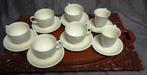 Wedgewood EMDE 5 lage kop en schotels 2 hoge kop en schotels, Ophalen of Verzenden, Zo goed als nieuw, Overige stijlen, Kop(pen) en/of Schotel(s)