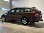 Skoda Octavia Combi 1.4 TSI 150PK Navi Leder Trekhaak, Voorwielaandrijving, Gebruikt, Euro 6, 4 cilinders
