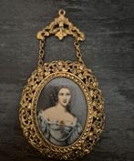 Schilderijtje portret messing lijstje gesigneerd, Huis en Inrichting, Woonaccessoires | Lijsten, Minder dan 50 cm, Metaal of Aluminium