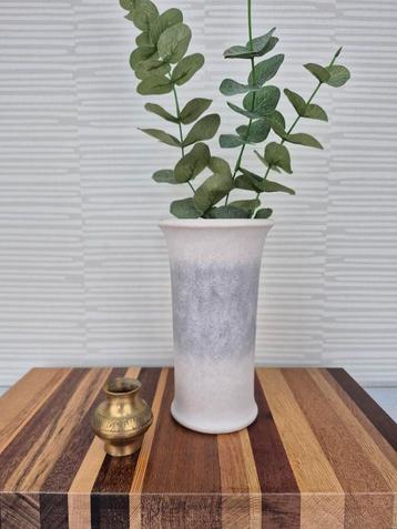 VEB Haldensleben vintage East-Germany vaas keramiek. beschikbaar voor biedingen