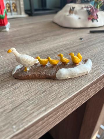 Eenden Familie Kerstdorp beschikbaar voor biedingen