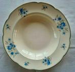 Antieke creme bord Holland hert blauwe bloemen gouden bies, Antiek en Kunst, Ophalen of Verzenden