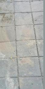 - - Gratis +/- 150 30x30 stoeptegels en opsluitbanden - - -, Tuin en Terras, Tegels en Klinkers, Ophalen, Zo goed als nieuw, 10 m² of meer
