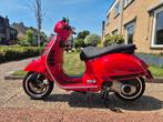 Vespa GTS 250 300 custom, Fietsen en Brommers, Scooters | Vespa, Ophalen, Overige modellen, Zo goed als nieuw, Benzine