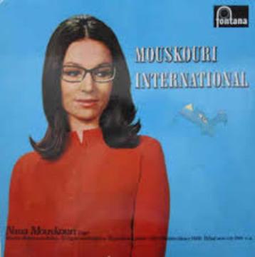 div lps nana moukouri beschikbaar voor biedingen