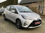 Toyota Yaris 1.5 Hybrid Active Navigatie Airco L.m Camera Cr, Gebruikt, 4 cilinders, Bedrijf, Grijs
