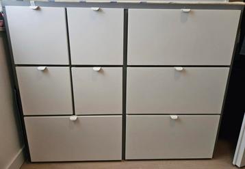 Mooie Ladekast Wit/Grijs - Veel Opbergruimte! beschikbaar voor biedingen