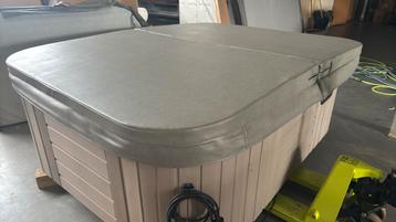 Deksel cover spa jacuzzi nieuw kleur grijs 214 x 164 beschikbaar voor biedingen