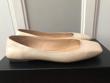 paciotti square toe ecru leather ballerina flats | 38 beschikbaar voor biedingen