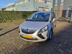 Opel Zafira Tourer 1.6 CDTI Bns+ 7p.  Dist Ketting hoorbaar, Gebruikt, 7 stoelen, Origineel Nederlands, 1601 kg