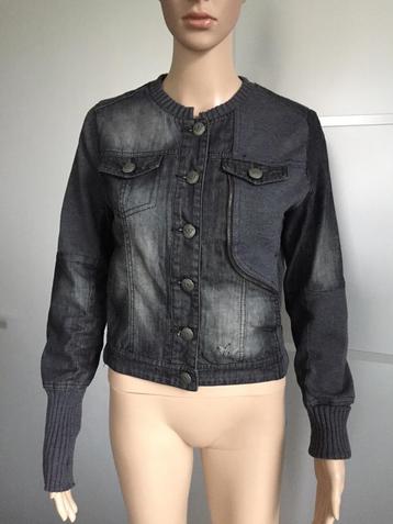 B1693 Cream grijs spijkerjasje jeans jasje blazer Maat 36=S beschikbaar voor biedingen