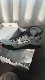 Nike Kobe 11 x Quai 54 maat 42,5, Ophalen of Verzenden, Zo goed als nieuw, Nike, Sportschoenen