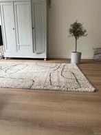 VT wonen vloerkleed crème/ zwart, Huis en Inrichting, Stoffering | Tapijten en Kleden, Ophalen, Gebruikt, 150 tot 200 cm, Crème